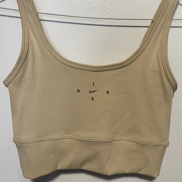 Nike Sports bra - Picture 1 of 8